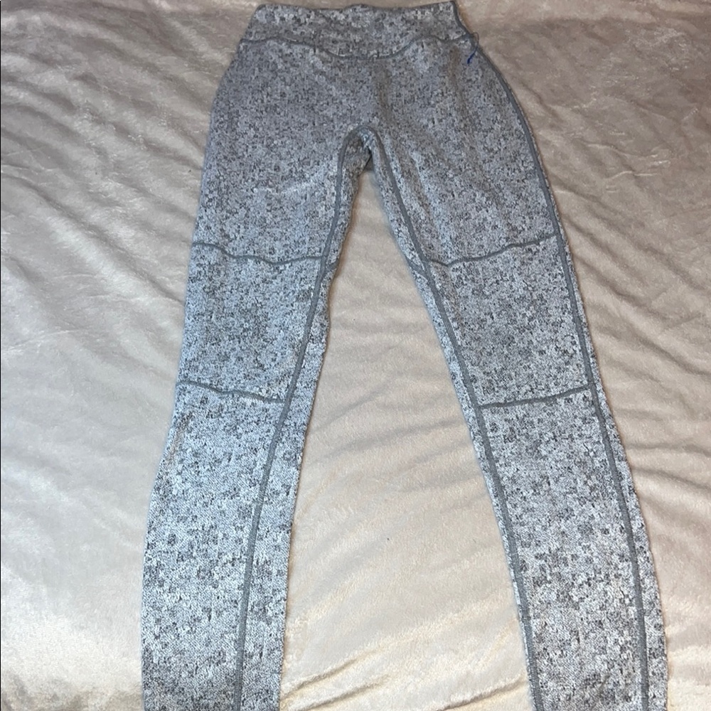 NWOT Gymshark Women's Grey Patterned Leggings XS
